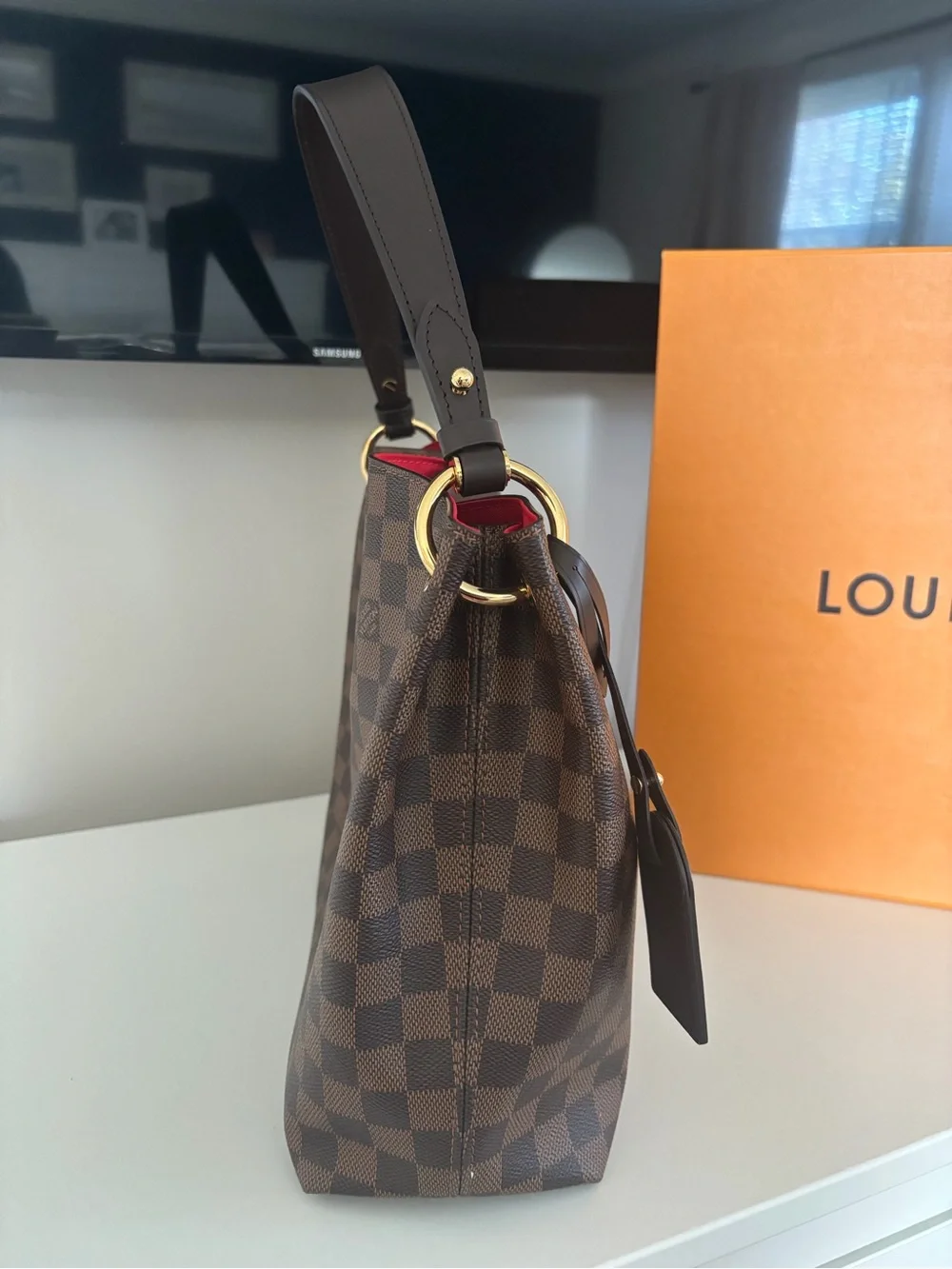 Louis Vuitton Graceful PM Brown Damier Shoulder Bag with Red Interior - Picture 2 of 16